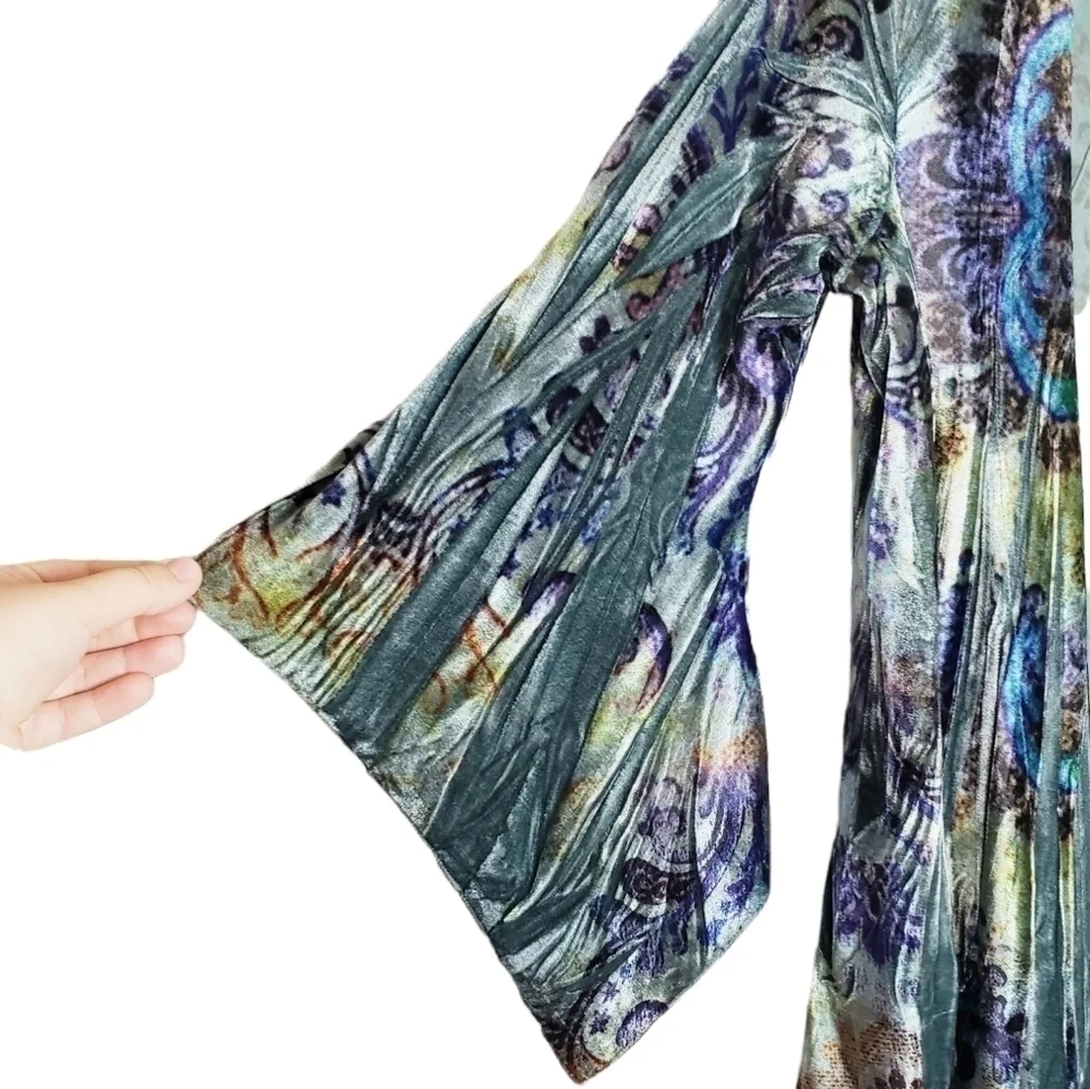 VTG ONE WORLD Live and Let Live Velvet Cardigan